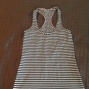 Lululemon CRB tank size 6